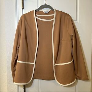 Vintage 70’s Women's Tan with Cream Accents Blouse and Jacket 2pc set, 16P